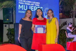 banco-economico-mejores-lugares-para-trabajar-gptw-mujeres-2024-