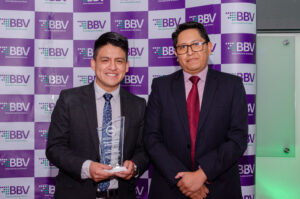 bolsa-boliviana-valores-celebra-decimo-tercero-edicion-premios-busatiles-