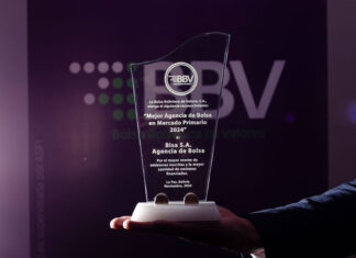 La Bolsa Boliviana de Valores celebra la décimo tercera edición de los Premios Bursátiles reconociendo el dinamismo en el mercado de valores nacional bolsa-boliviana-valores-celebra-decimo-tercero-edicion-premios-busatiles-dinamismo
