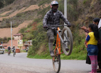 Competencia ciclística Jacha Avalancha en Sorata culmina con éxito y genera un movimiento económico de más de Bs 2 millones competencia-ciclistica-jacha-avalancha-sorata-movimiento-economico-bs-2-millones-