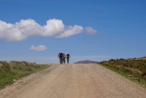 160-competidores-concluye-biking-ruta-panoramica-lago-ciclismo-montaña-tour-verano-2024-