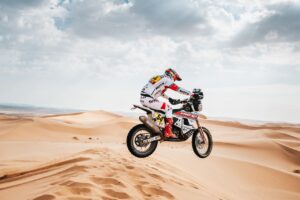 daniel-nosiglia-team-lbc-sports-abandona-dakar-2025-tras-caida