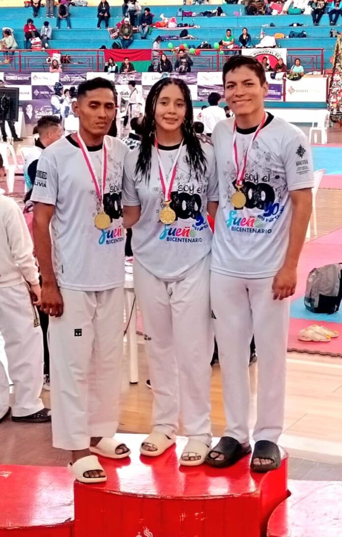 medallas-oro-taekwondo-para-atletas-sueño-bicentenario