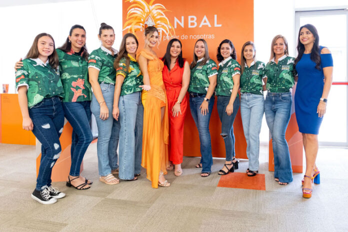 Damas-Rechazadas-ejecutivas-Yanbal-indispensables-para-cuidar-tu-piel-en-carnaval