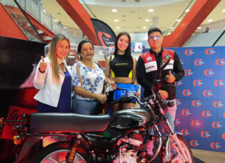 Aneida Anelis, una madre de familia, gana la motocicleta sorteada por Cine Center en Tarija aneida-anelis-made-de-familia-gana-motocicleta-sorteada-por-cine-center-tarija