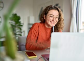«Peyantías»: la apuesta de PedidosYa por el talento joven peyantias-la-apuesta-pedidosya-talento-joven-