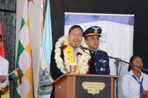 presidente-luis-arce-inaugura-gestion-educativa-2025