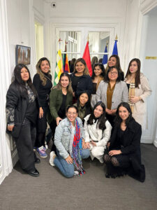 estudiantes-upsa-sumergieron-el-arte-moda-y-networking-paris-fashion-week
