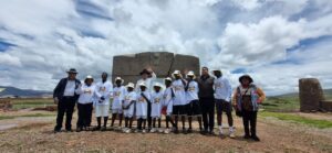 nansana-kids-muestra-al-mundo-tiwanaku