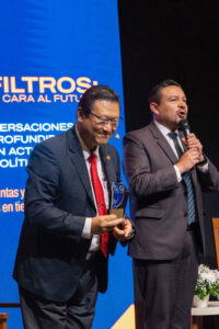 chi-hyun-chung-cierra-primer-ciclo-entrevistas-profundidad-upb-campus-santa-cruz