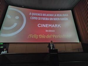 cinemark-celebra-dia-del-periodista-boliviano-suspenso-con-destino-final-lazos-de-sangre