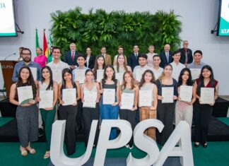 La UPSA premió con becas a la excelencia a sus mejores estudiantes la-upsa-premio-con-becas-a-la-excelencia-a-sus-mejores-estudiantes