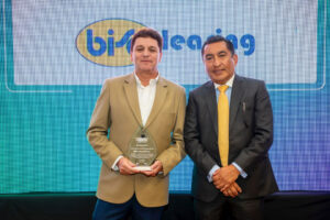 bolsa-boliviana-de-valores-reconoce-a-26-emisores-por-su-compromiso-con-el-cumplimiento-normativo