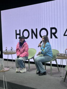 chingu-amiga-lidero-el-primer-honor-talk-en-bolivia-junto-a-referentes-digitales-en-la-paz