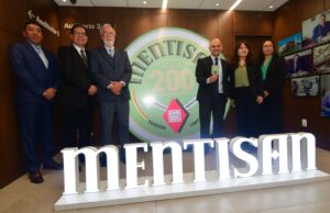 mentisan-acompaña-los-fetejos-del-bicentenario