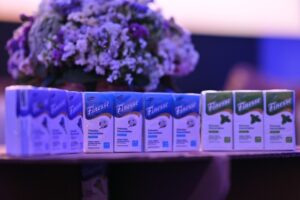 finesse-lanza-nueva-linea-de-pañuelos-