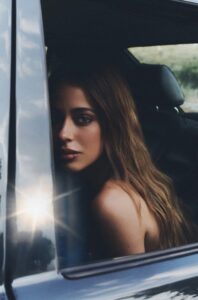 tini-regresa-con-su-nuevo-single-de-papel-