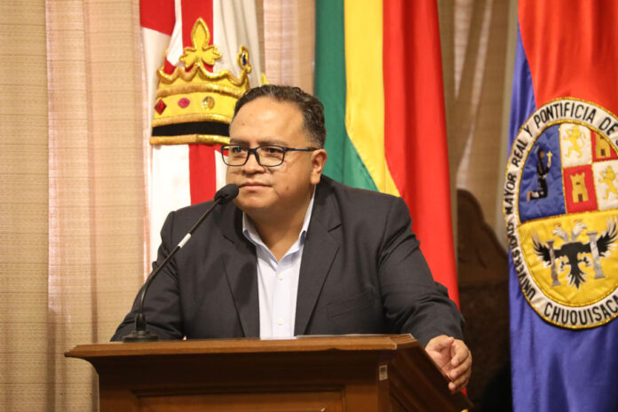 ylb-y-usfx-acuerdan-investigacion-y-desarrollo-de-baterias-de-litio-