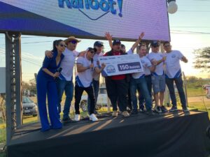 cemento-camba-fortalece-lazos-con-sus-ferreteros-aliados-en-una-tarde-de-juegos-musica-buen-ambiente