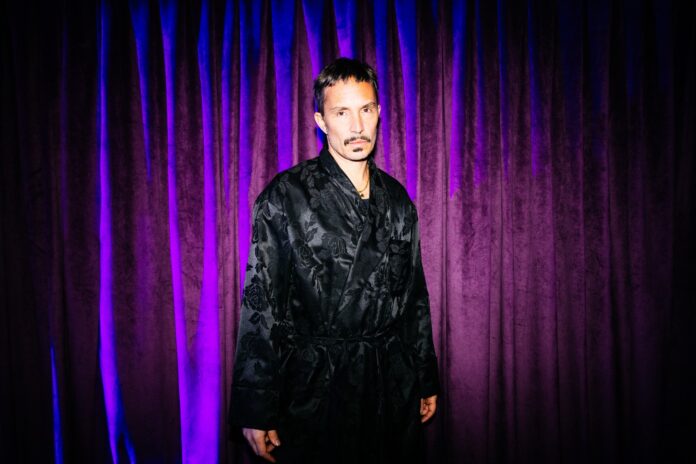 emmanuel-horvilleur-estrena-su-nuevo-single-videoclip-tu-cara-de-cul0