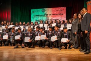 mas-de-200-jovenes-en-la-paz-y-el-alto-se-graduan-del-programa-integral-youth-ready-