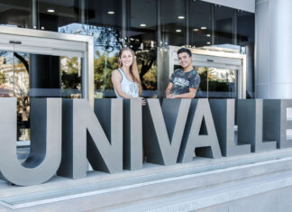 Univalle con “LOS MEJORES EN LA MEJOR” otorga becas a estudiantes destacados univalle-mejores-en-la-mejor-otorga-becas-a-estudiantes-destacados-