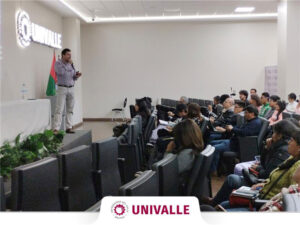 univalle-mejores-en-la-mejor-otorga-becas-estudiantes-destacados