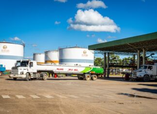 YPFB habilita planta de DISCAR y acelera la entrega de combustible en Santa Cruz