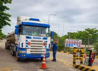 YPFB incorpora por primera vez aditivos para reforzar la calidad de la gasolina en todo el país