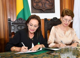 UPSA Y EL COMITÉ CÍVICO FEMENINO DE SANTA CRUZ FIRMAN CONVENIO PARA OTORGAR BECAS A NIVEL POSTÍTULO PARA PERSONAS DE ESCASOS RECURSOS