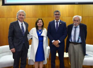 CAF impulsa en Bolivia un debate regional para fortalecer y formalizar la economía popular