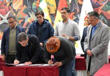 Gobierno y COB firman acuerdo: se levantan los bloqueos y se restituye el orden en el país