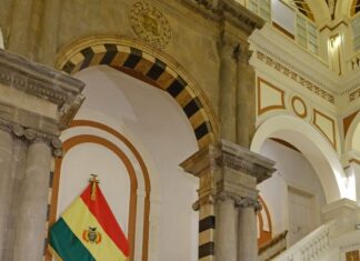 Gobierno declara Estado de Excepción para frenar intento golpista del narcoterrorismo y devolverle la libertad a la población