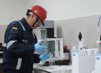Tecnología y prevención: el trabajo detrás de los transformadores que abastecen de energía a La Paz