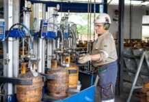 YPFB refuerza el despacho de GLP en garrafas para atender el incremento de la demanda en Santa Cruz y el oriente