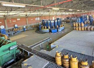 YPFB aprovisiona a Chuquisaca con 435.000 litros de combustibles y 18.600 garrafas de GLP