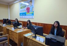 Estudiantes capacitados por Impuestos prestan orientación en 9 ciudades