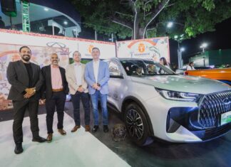 Chery presenta en Expocruz la Tiggo 7 Pro Max Híbrida Enchufable que acompañará a Ana Fabia I rumbo al Carnaval Cruceño 2027