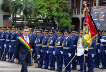 En su 103° aniversario, presidente Paz insta a la FAB a defender la soberanía y servir a la población